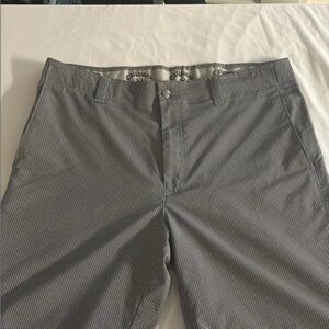 Callaway Gray Checkered Golf shorts